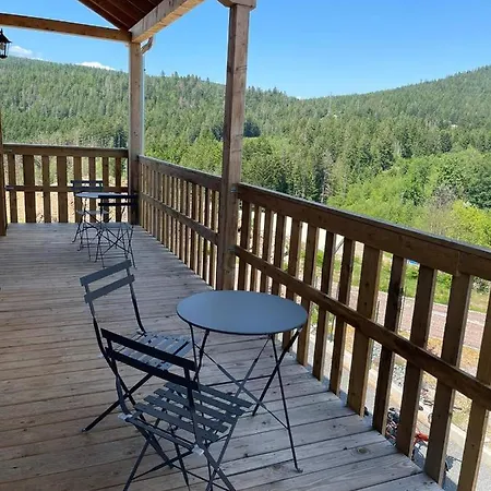 Du Nid D'amour 샬레 *